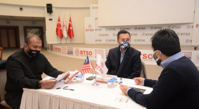 8 bin kilometre uzaklıktan işbirliği için geldiler