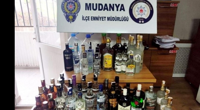 Mudanya'da 55 litre sahte içki ele geçirildi