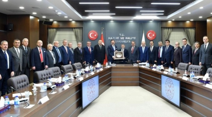 Özer Matlı'dan Bakan Nebati'ye ziyaret! Bursa iş dünyasının taleplerini ilettiler