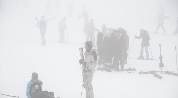 Sise rağmen Uludağ tıklım tıklım