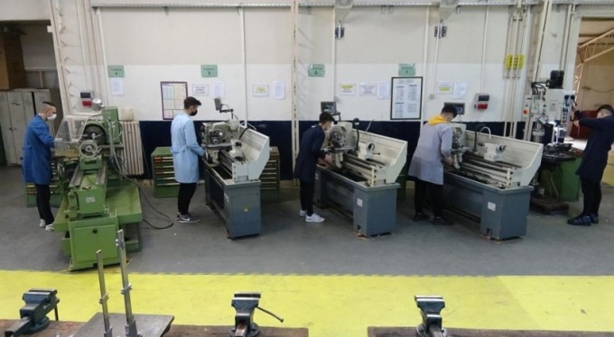 Meslek lisesi öğrencileri üretiyor, 27 ülkeye ihraç oluyor