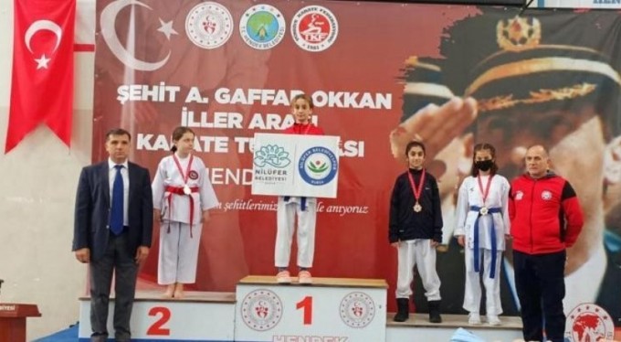 Nilüferli karatecilerden 7 madalya