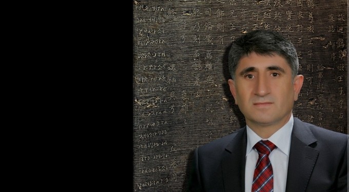 BUÜ'lü akademisyene 'Türk Dünyasına Üstün Hizmet Ödülü'