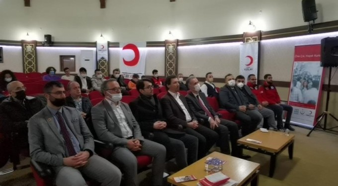 Tıp öğrencisi hem kendine, hem de yaşlı kadına hayat oldu