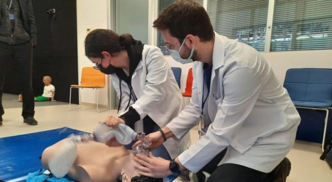 Lise öğrencilerine 'Tıp Kariyer Kampı'