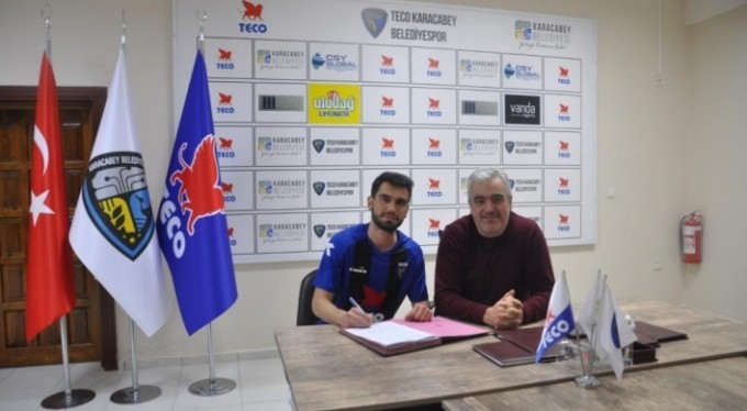 Mehmet Kalkan Karacabey Belediyespor'da