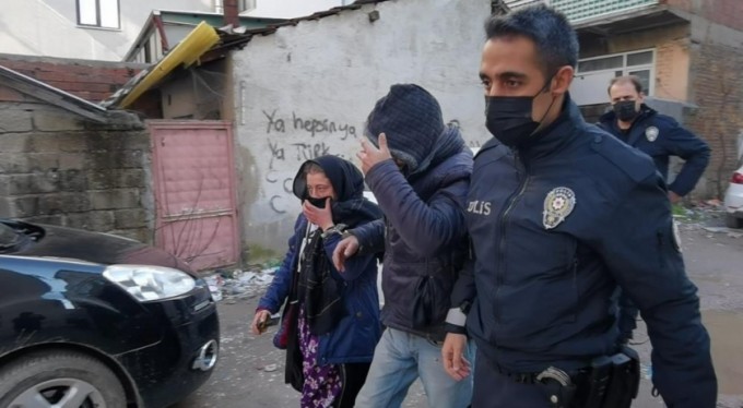 Bursa'da sevgililer çaldıkları araçla gezerken kıskıvrak yakalandılar