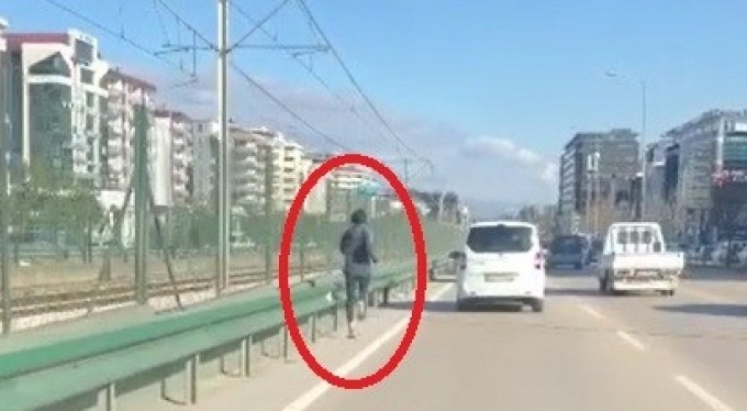 Bursa'da tehlikeli maraton... O anlar kamerada