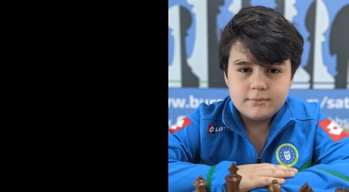 Bursa Büyükşehir Belediyesporlu Yağız Kaan Erdoğmuş başarıya doymuyor