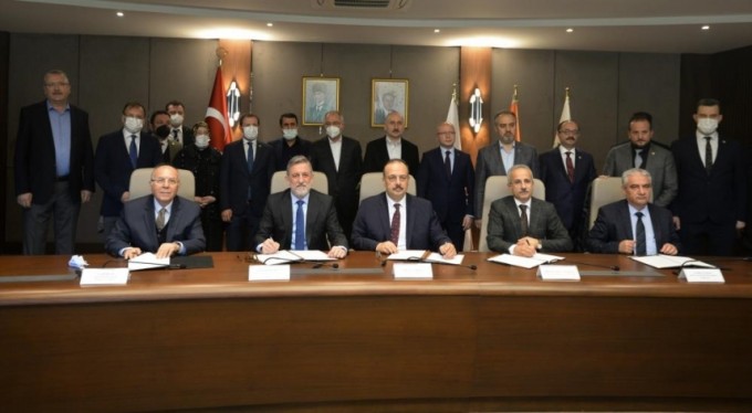 TEKNOSAB otoyol bağlantı kavşağı için imzalar atıldı