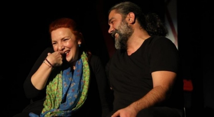 'Aşk 1 şey değildir' sevgililer gününe özel Mudanya'da sahnelendi