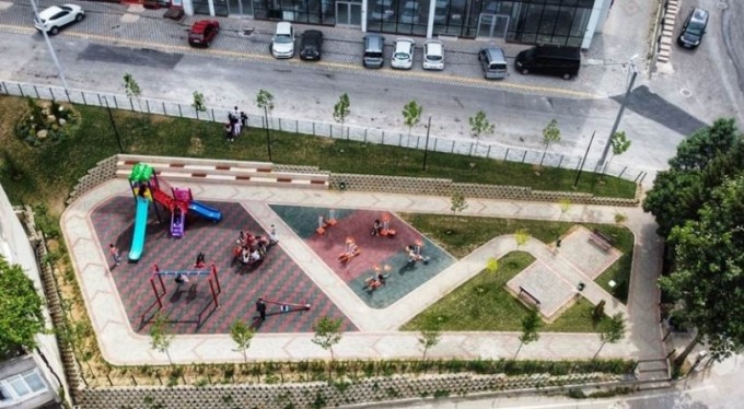 Yıldırım'da parklar yenileniyor