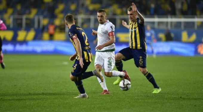 Bursaspor son 10 maçta 1'den fazla gol atamadı