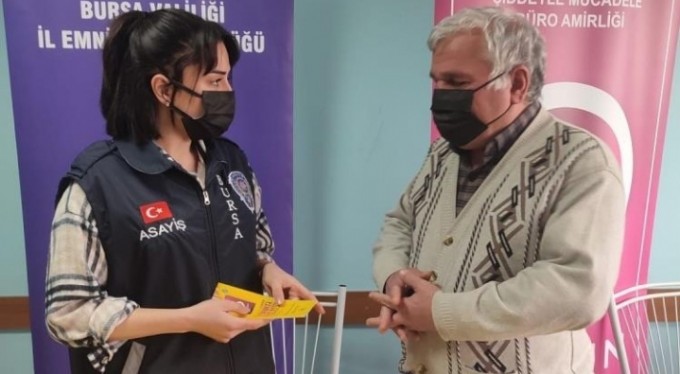 Engelli kadınlar polis koruması altında