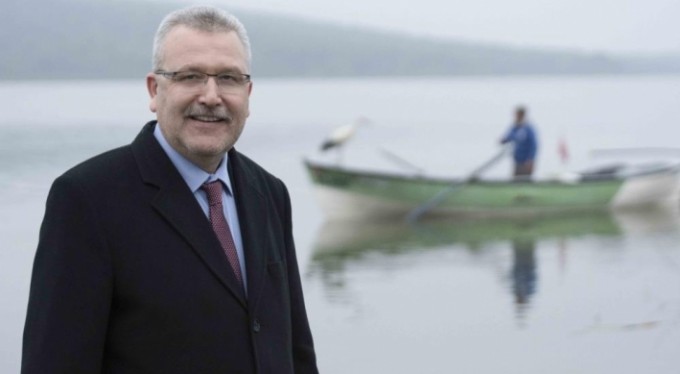 Yaren Leylek ve balıkçı Adem Amca bir kez daha buluştu