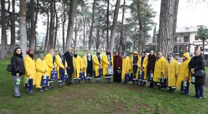 Kadınlar, günlerini üreterek kutladı