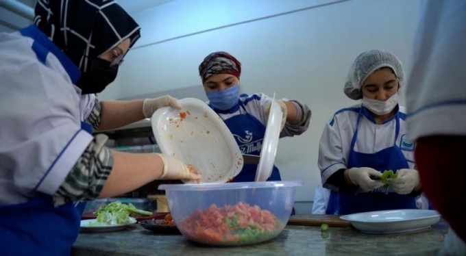 Yıldırım'da 'Engelsiz Mutfak' yüzleri güldürüyor