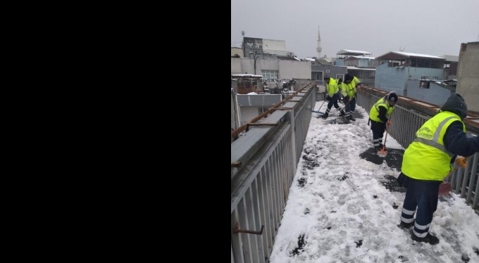 Bursa'da kar yayalara da engel değil