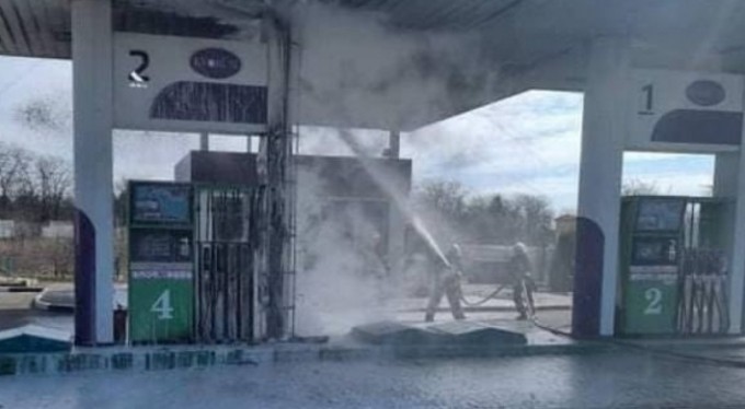 Mikolayiv'de benzin istasyonuna ateş açıldı: 3 ölü