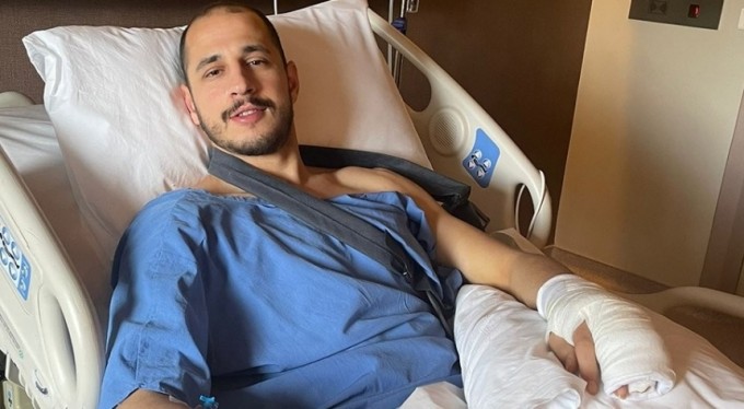 Bursaspor kalecisi Erhan Erentürk ameliyat oldu