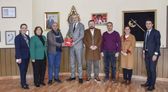 Karacabey Belediyesi emekçinin her zaman yanında