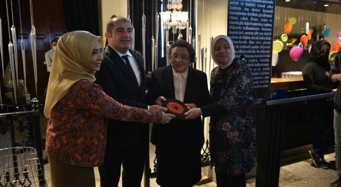 Nazif'in Düğmeleri Bursa'da