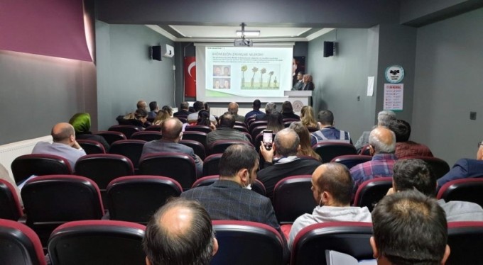 Orhaneli'de bağımlılıkla mücadele çalıştayı