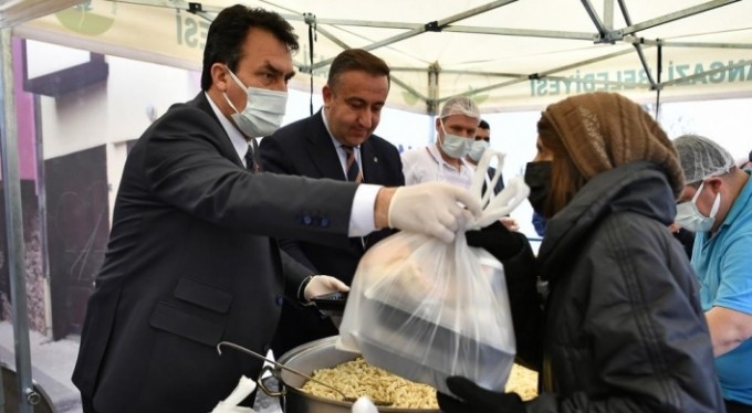 Osmangazi'de gönül sofraları kuruluyor