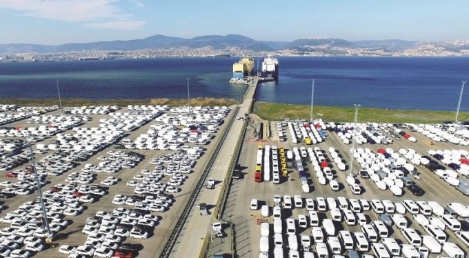 Otomotiv vites küçülttü...Otomotiv ihracatı martta 2,7 milyar dolar