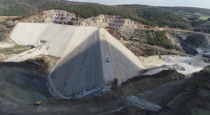 Karacabey Yeşildere Barajında sona doğru