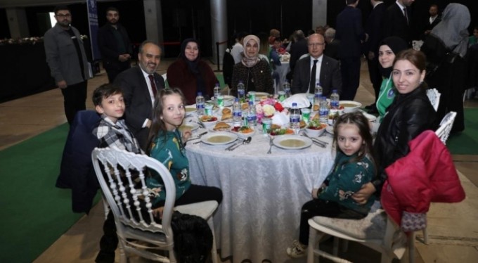 Çocukların düşü Bursa'nın gülüşü