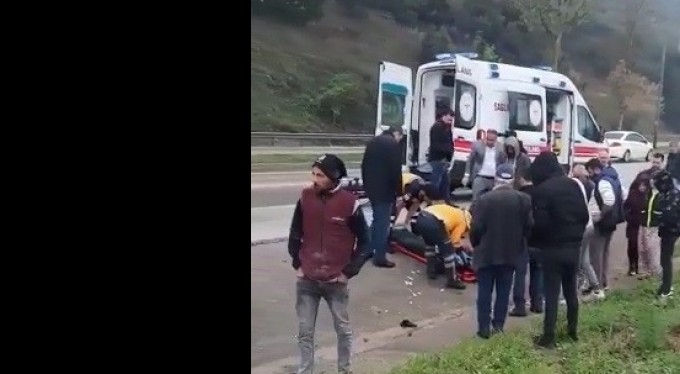 Bursa'da kayganlaşan yolda kontrolden çıkan otomobil taklalar attı : 1 ölü 1 yaralı