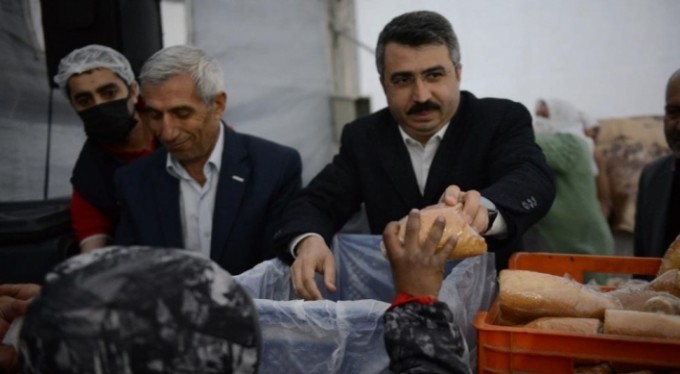 Yıldırım Belediyesi'nden sokak iftarı