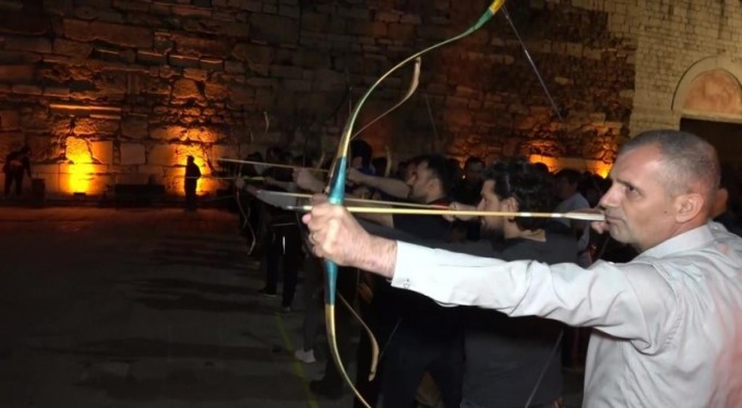 Bursa'da geleneksel okçuluk koşusu yapıldı