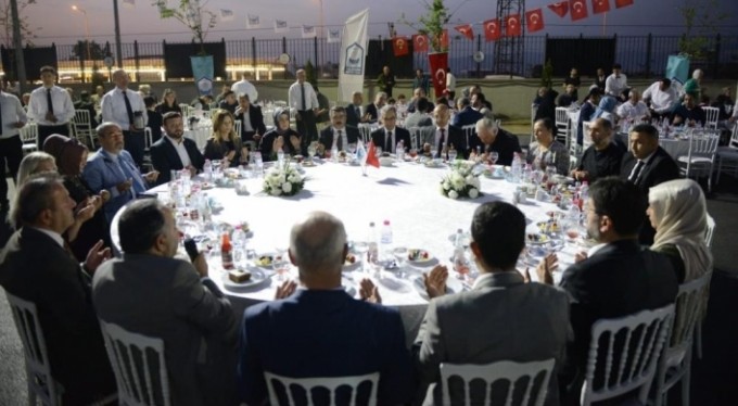 Başkan Yılmaz: "Şehit ve gazilerimiz için ne yapsak borcumuzu ödeyemeyiz"