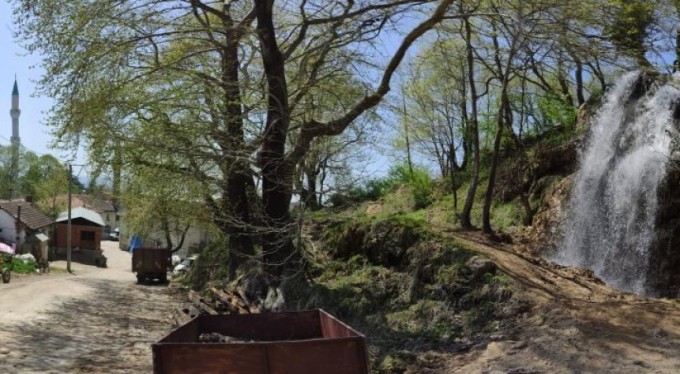 Bu şelale görenleri hayran bırakıyor