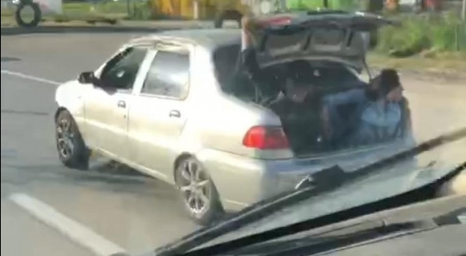 Bursa'da bagajda tehlikeli yolculuk