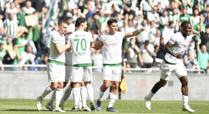 Bursaspor kalan 2 maçı kazanırsa ligde kalıyor