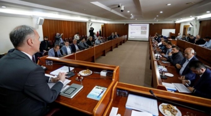 İnegöl meclisinde taşınmaz satışı görüşüldü