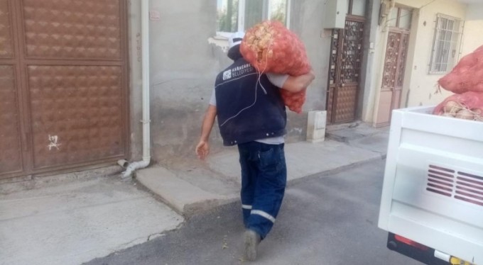 Karacabey sosyal yardımlarda da örnek oluyor