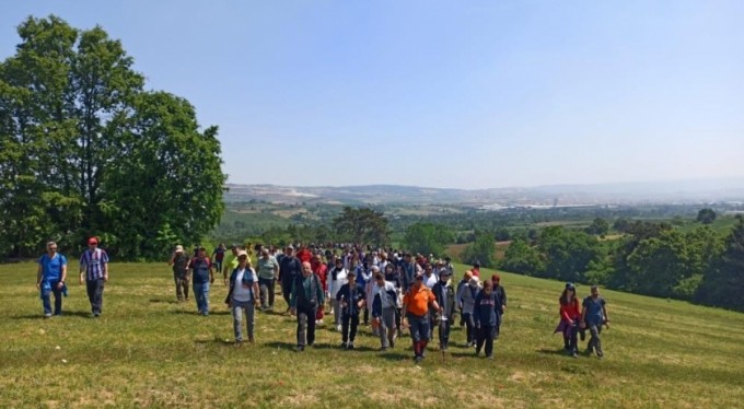 19 Mayıs doğa yürüyüşü ile başladı