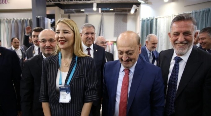 DOSABSİAD Başkanı Çevikel: "Hometex Fuarı'na atılan 'Bursa' imzası gurur verici