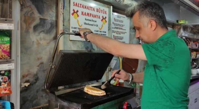 15 tost yiyene küçük altın veriyor