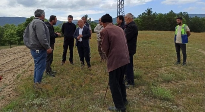 Hırsızlar tarlaları kurak bıraktı