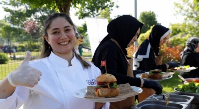 İnegöl'de Türk Mutfağı Haftası gençlerle kutlandı