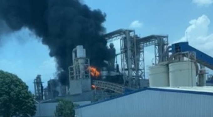 Bursa'da orman ürünleri fabrikasında kazan patladı, yangın çıktı: 1 ölü, 3 yaralı