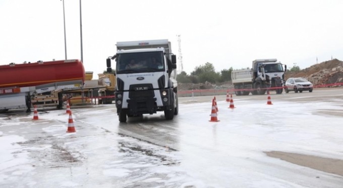Bursa'da şoförlere güvenli sürüş eğitimi