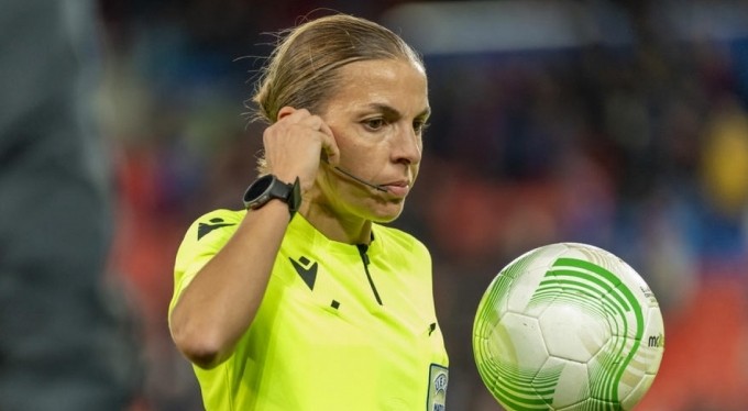 Türkiye - Litvanya maçını Fransız kadın hakem Stephanie Frappart yönetecek