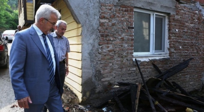 Başkan Erdem'den yangın mağdurlarına destek sözü