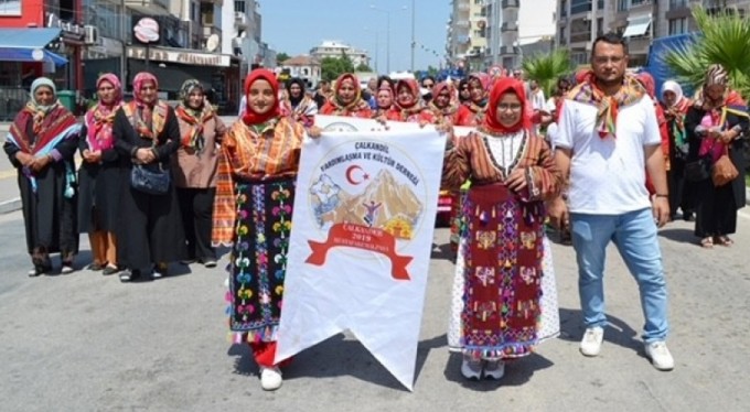 Yörük Şöleni 'Göç Yürüyüşü ile' başladı.